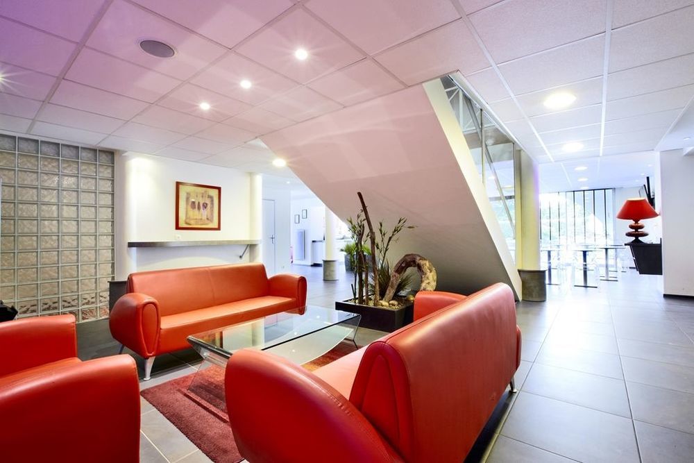 Hotel Kyriad La Rochelle Centre Ville Exterior photo